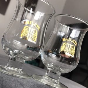 BAILEYS shot glasses ✨🍻